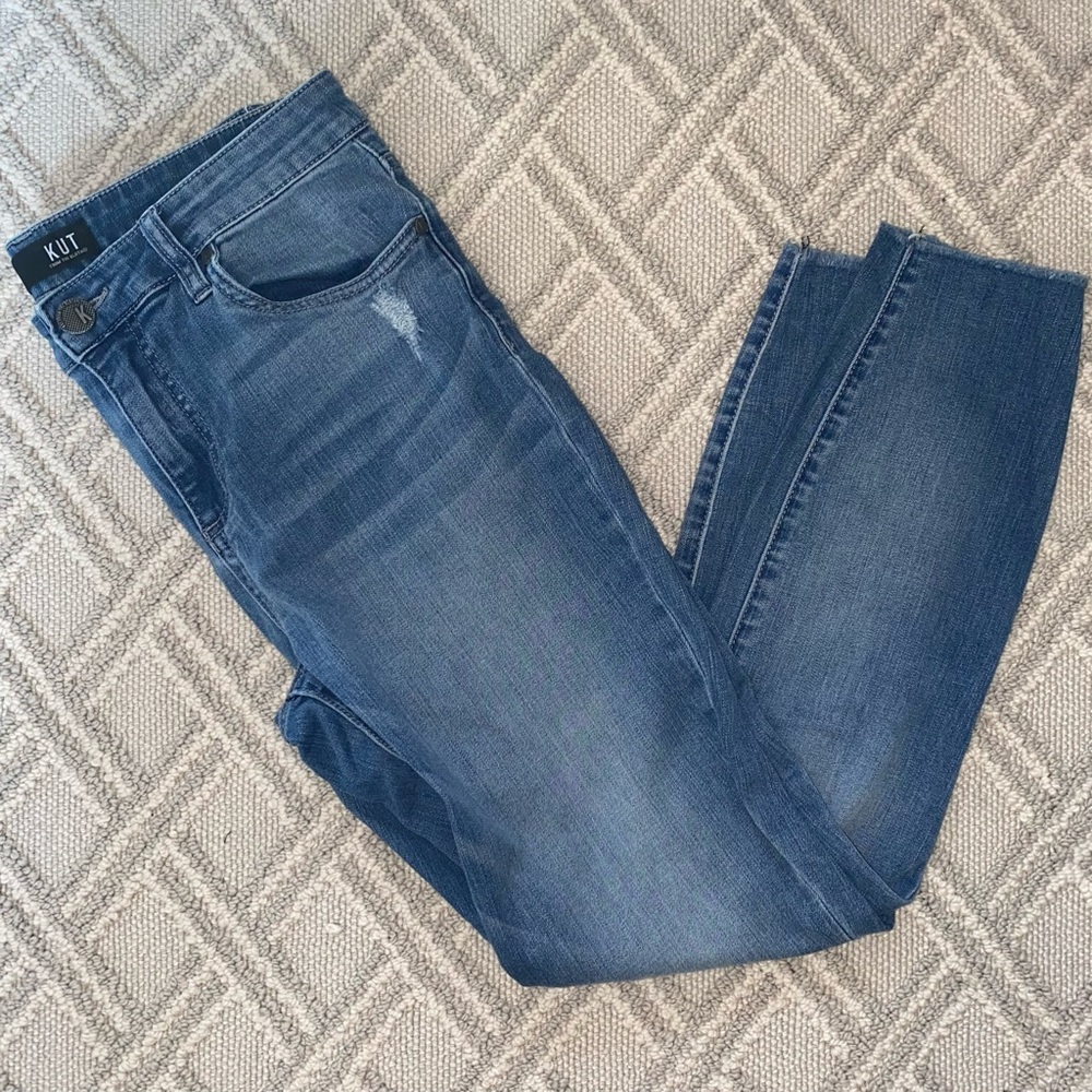 Kut from the Kloth Connie high rise ankle skinny distressed blue jeans size 8